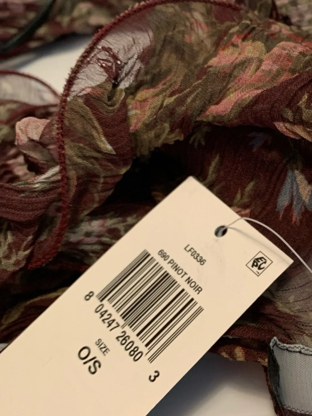 NWT Lauren Ralph Lauren Ruffle Scarf-Wine Burgundy Pinot Noir; 100% Viscose